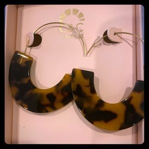 New in Box- tortoiseshell drop hoop earrings
